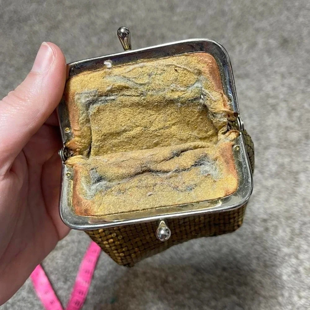 vintage gold sequin mesh coin purse with silver clasp closure